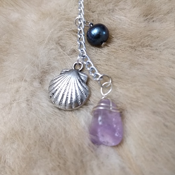 Amethyst + Pearl Necklace - Picture 3 of 7